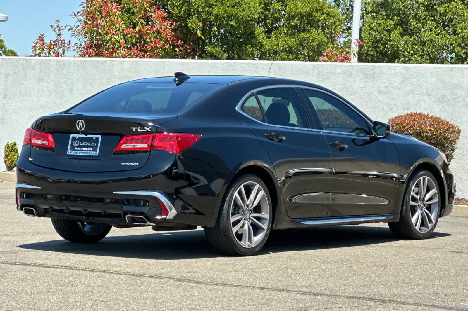 Used 2019 Acura TLX V6 SH-AWD w/ Technology Pkg image 2