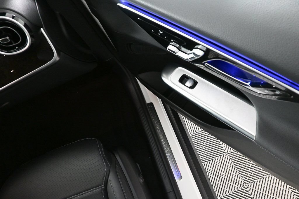 New 2025 Mercedes-Benz GLC 300 4MATIC image 20