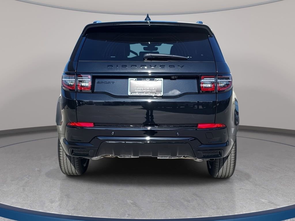 New 2026 Land Rover Discovery Sport Landmark image 6