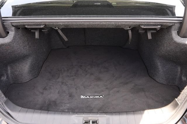 Used 2023 Nissan Maxima SV w/ Floor Mat Group FWD image 7