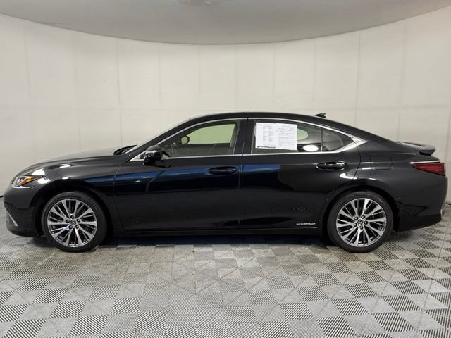 Used 2019 Lexus ES 300h w/ Premium Package FWD image 3