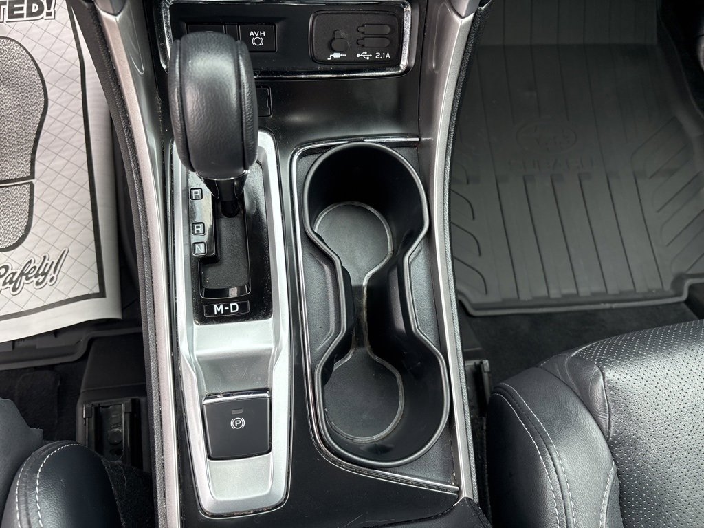 Used 2022 Subaru Ascent Limited w/ Technology Package image 33