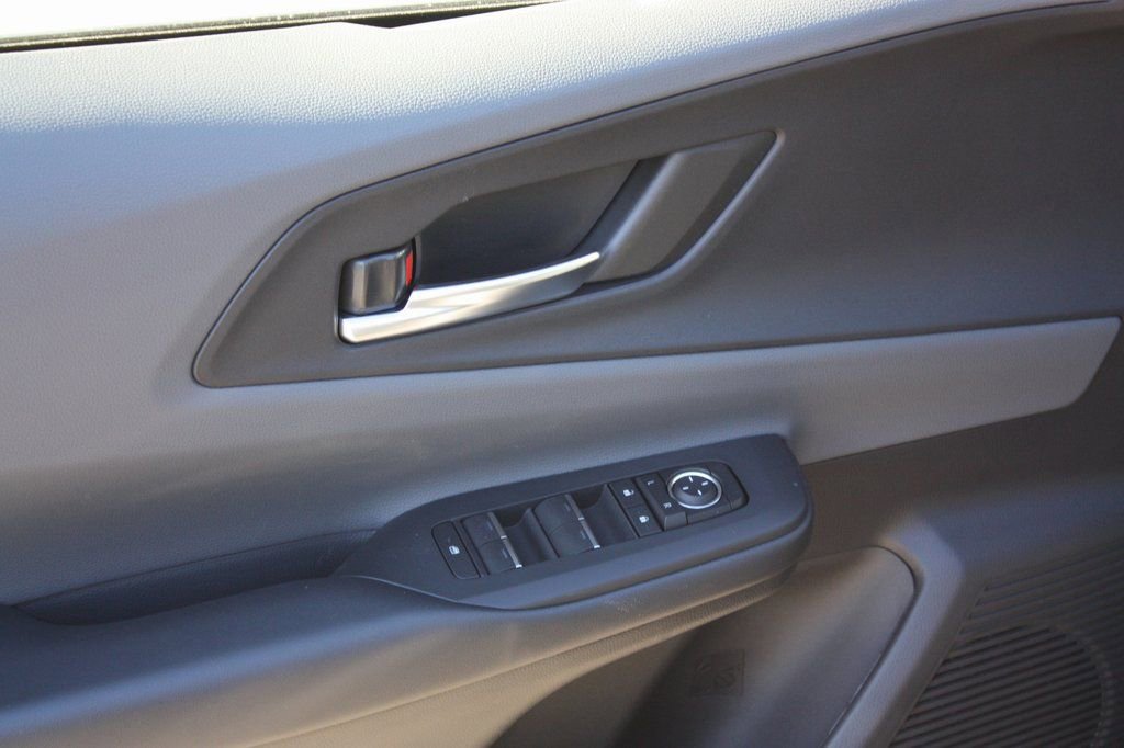 New 2026 Toyota Prius XLE image 10