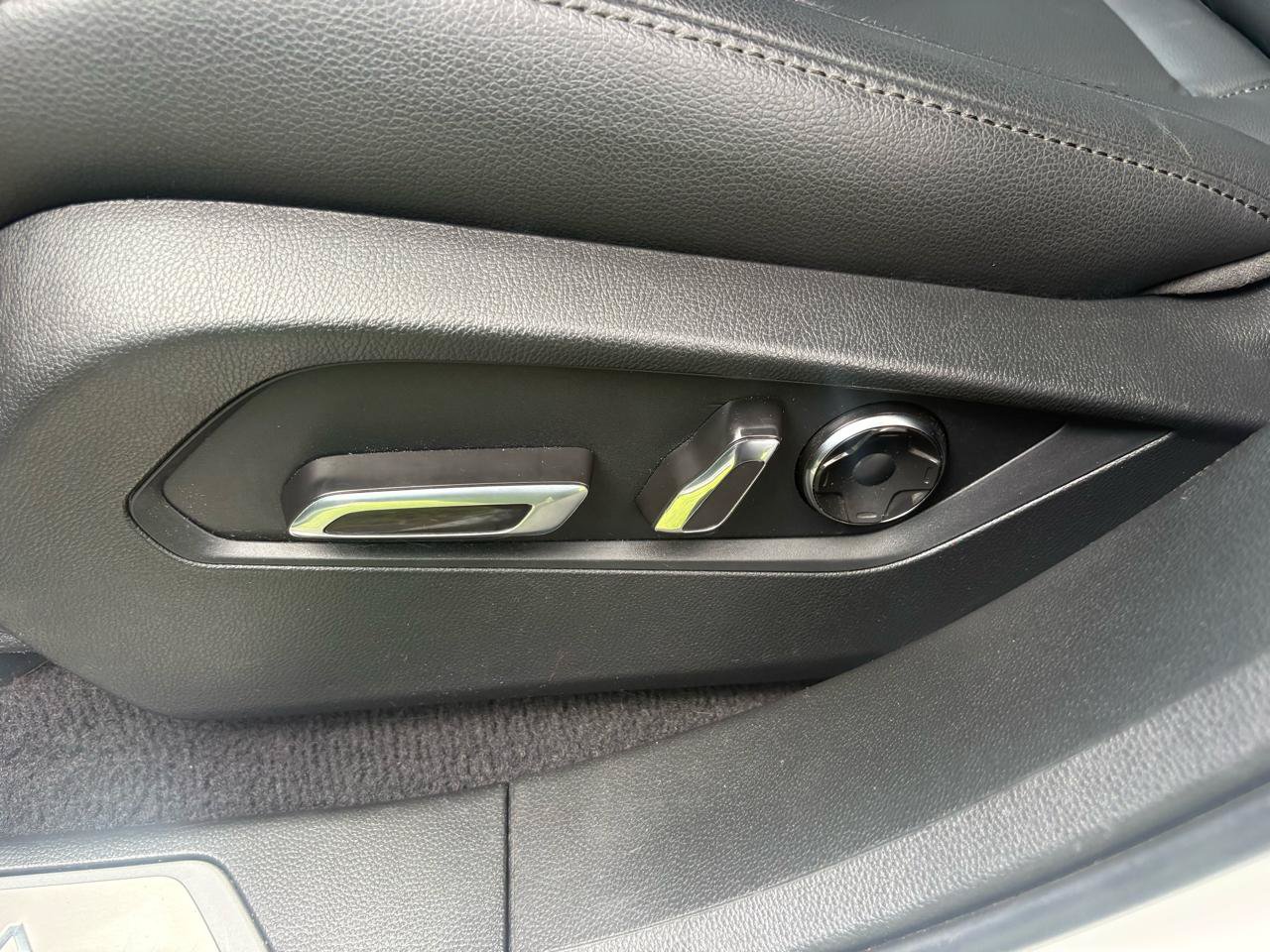 Used 2020 Acura RDX AWD image 12