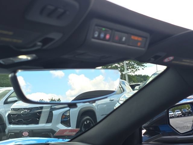 Used 2022 Chevrolet Corvette Stingray Preferred Conv w/ Z51 Performance Package RWD image 23