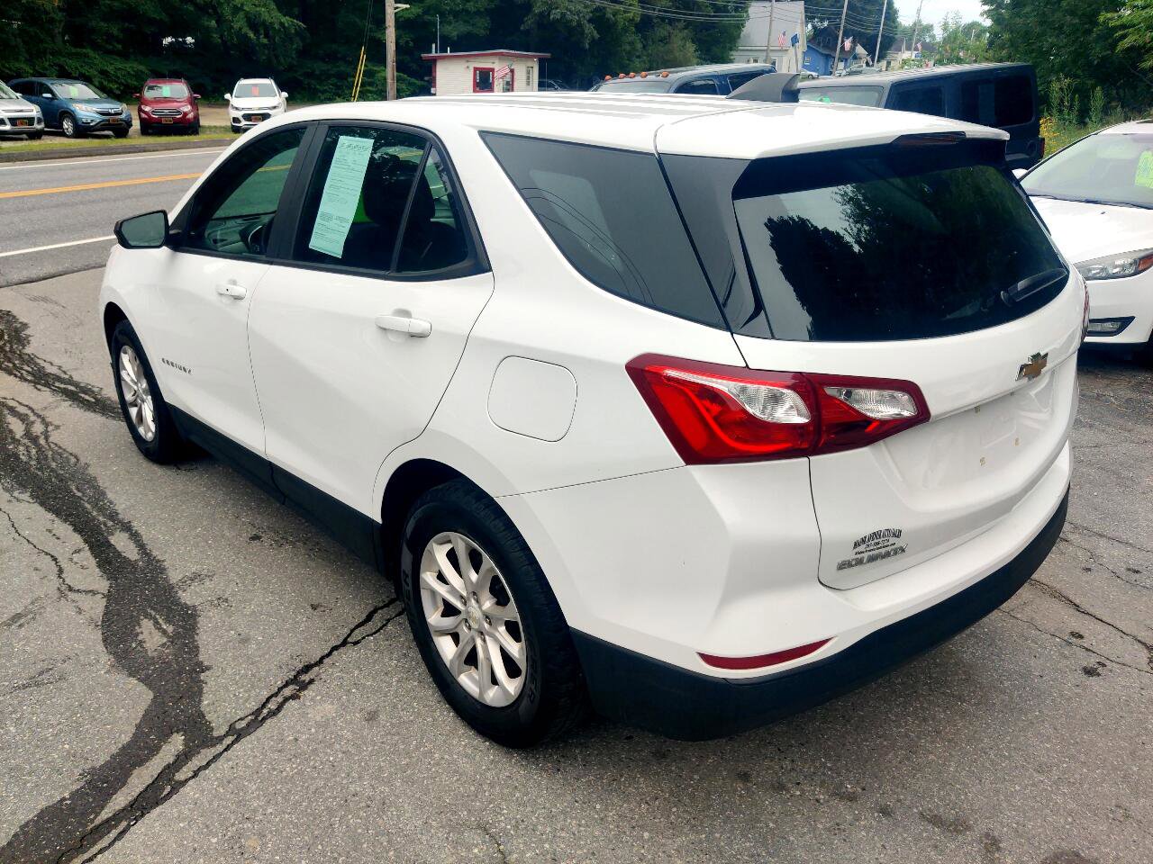 Used 2020 Chevrolet Equinox LS image 4