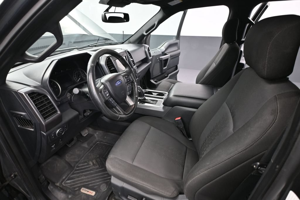Used 2019 Ford F150 XLT w/ Equipment Group 302A Luxury AWD/4WD image 17
