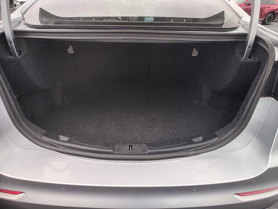 Used 2020 Ford Fusion SE FWD image 28