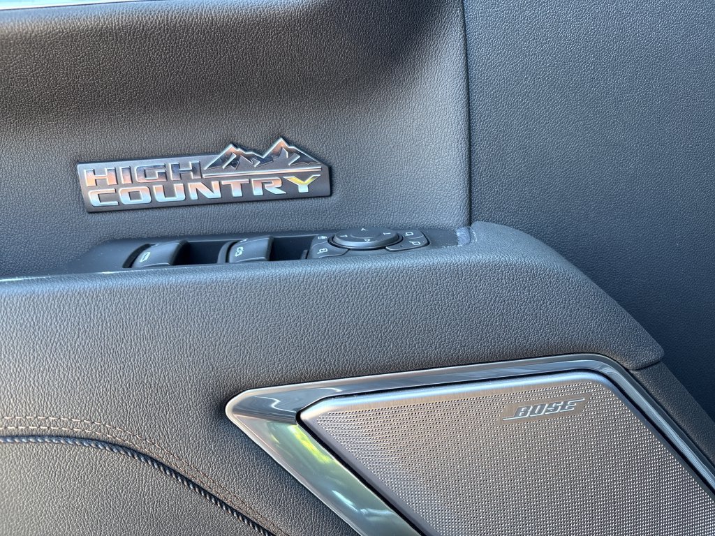 Certified 2026 Chevrolet Silverado 1500 High Country w/ High Country Premium Package AWD/4WD image 16