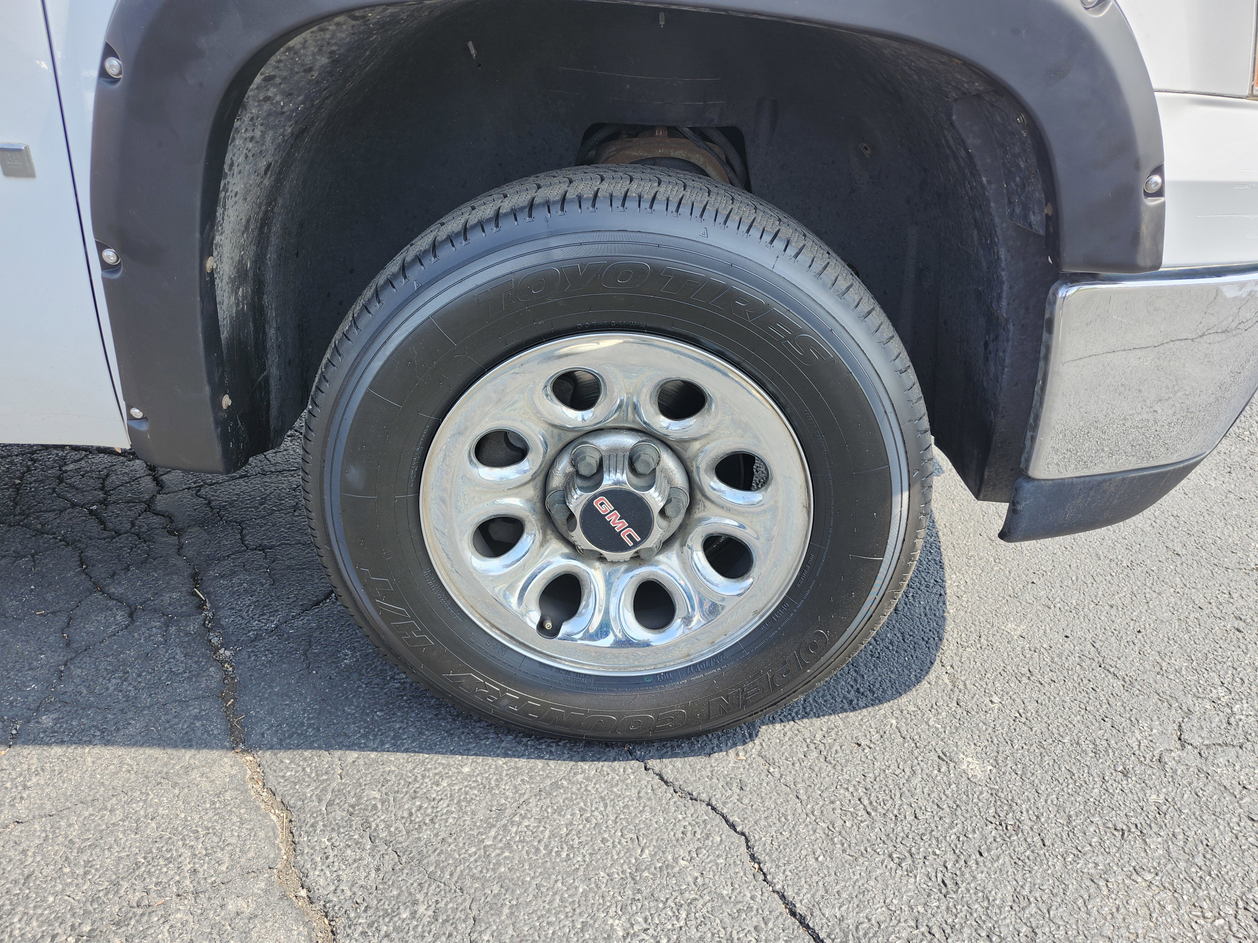 Used 2008 GMC Sierra 1500 W/T w/ SL Package image 8