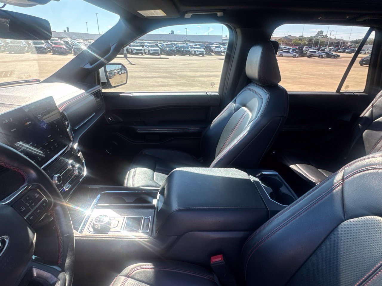 Used 2022 Ford Expedition Limited RWD image 47