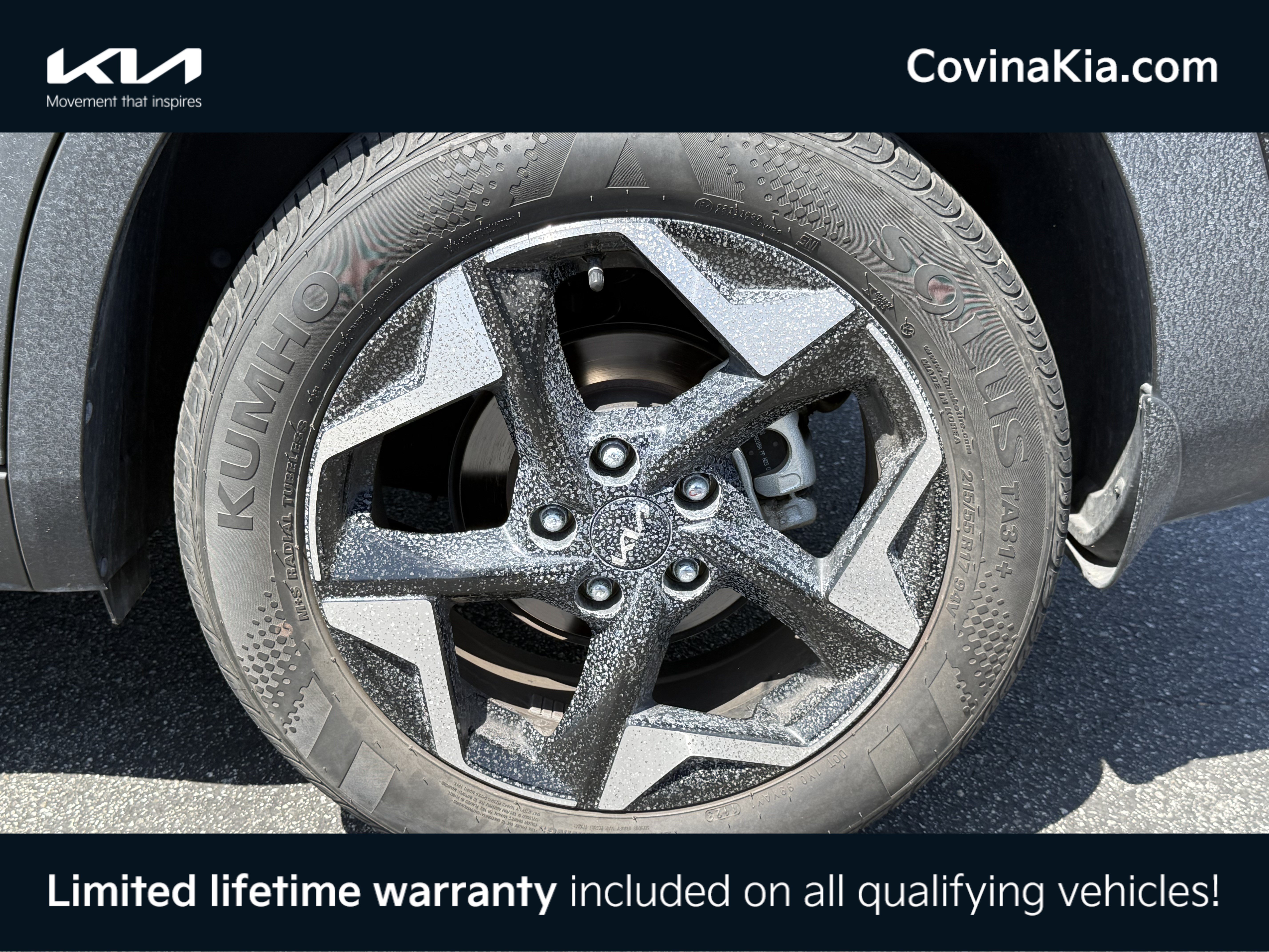 Certified 2024 Kia Seltos EX FWD image 9