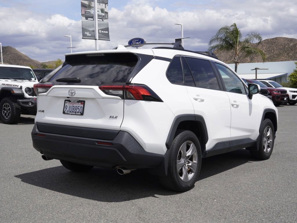 Used 2023 Toyota RAV4 XLE FWD image 3