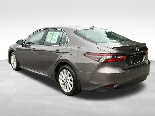 Certified 2024 Toyota Camry LE w/ Convenience Package FWD image 3