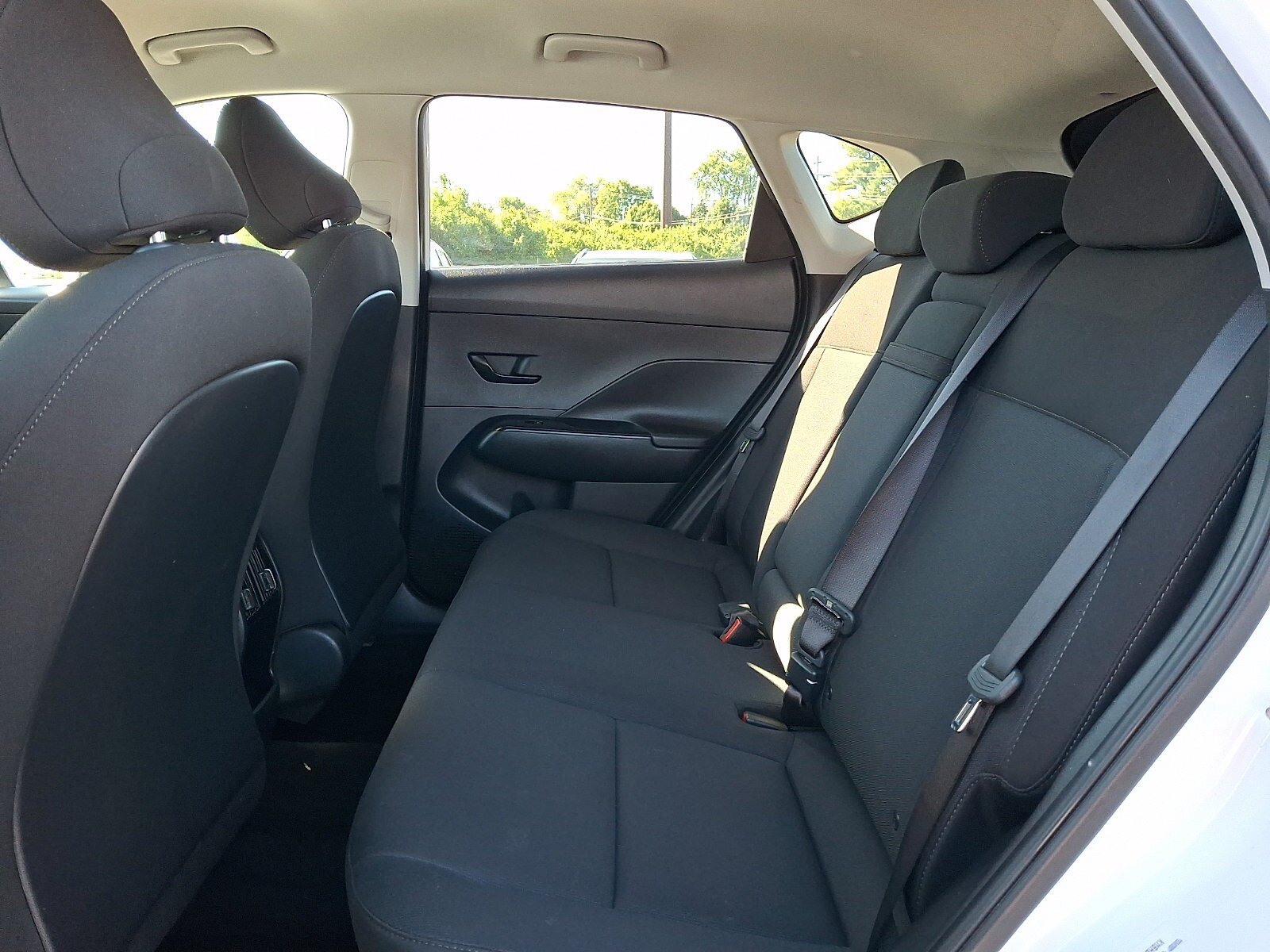 Used 2025 Hyundai Kona SEL AWD/4WD image 10