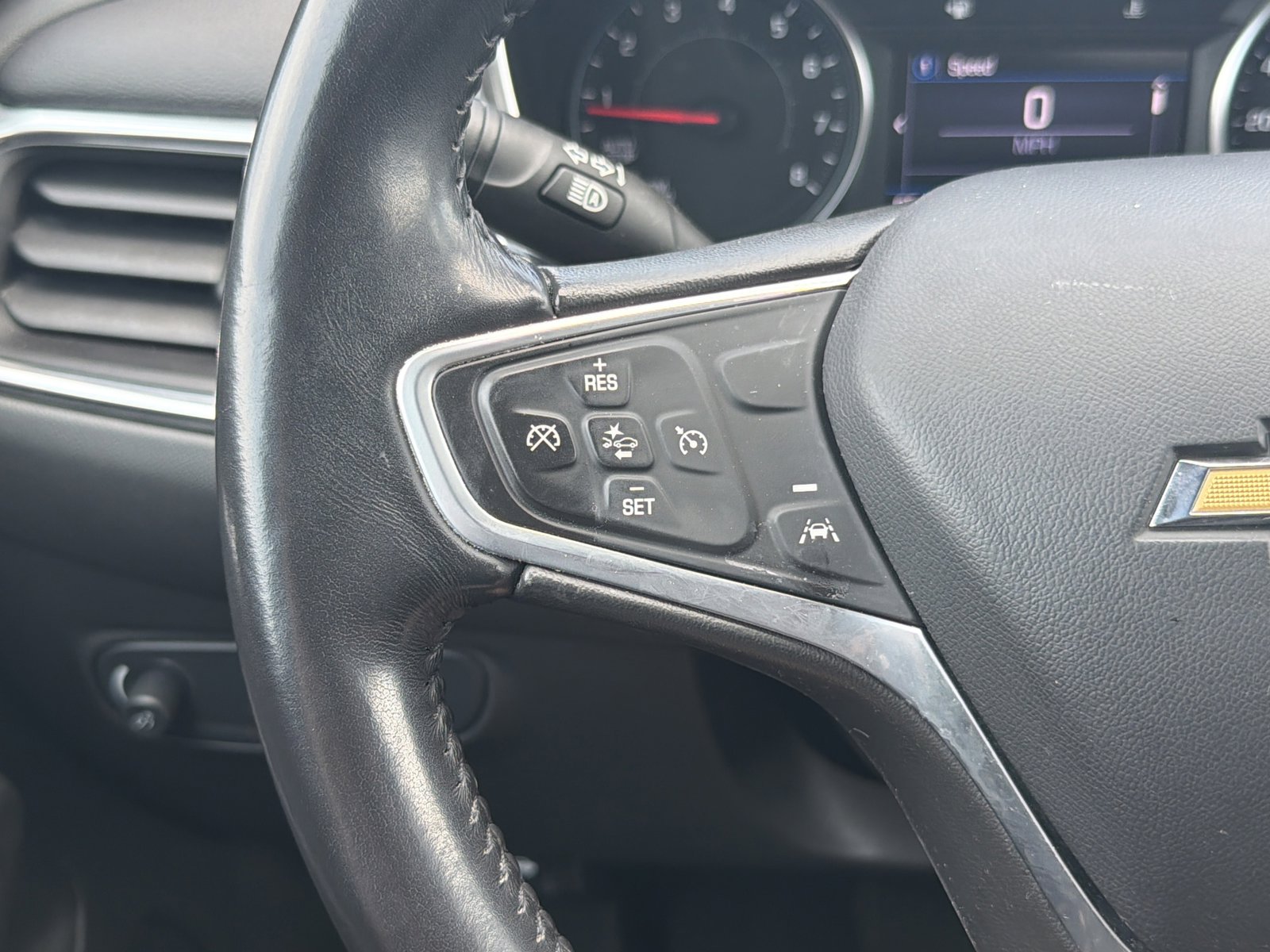 Used 2022 Chevrolet Equinox LT AWD/4WD image 19