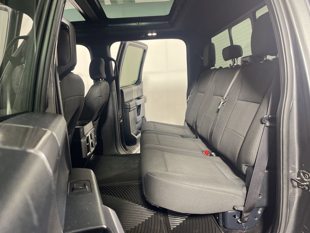 Used 2015 Ford F150 XLT w/ Equipment Group 302A Luxury image 19