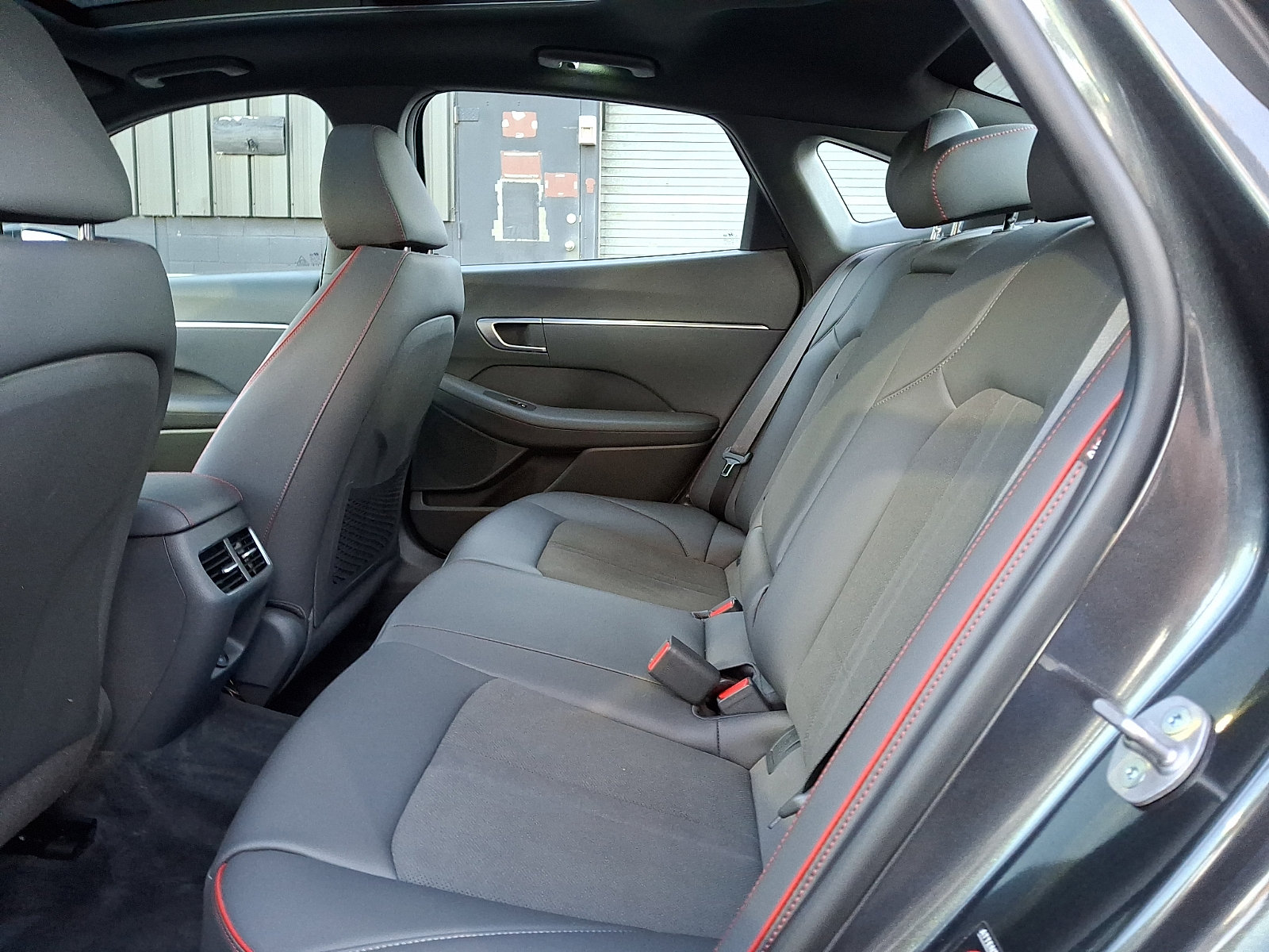 Certified 2023 Hyundai Sonata SEL Plus w/ Preferred Accessory Package FWD image 10