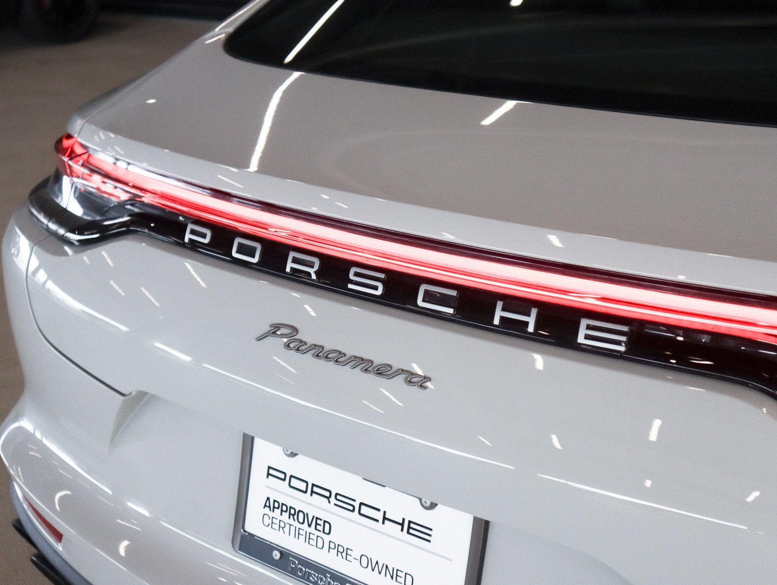 Certified 2023 Porsche Panamera Platinum Edition RWD image 31