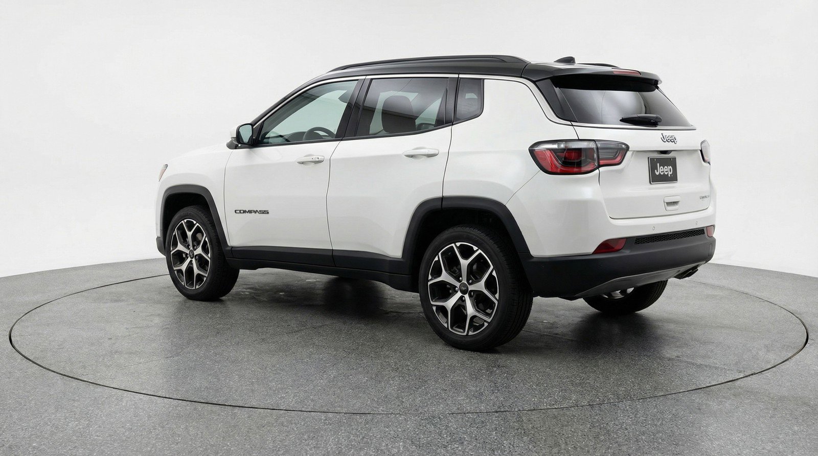 Used 2025 Jeep Compass Limited image 6