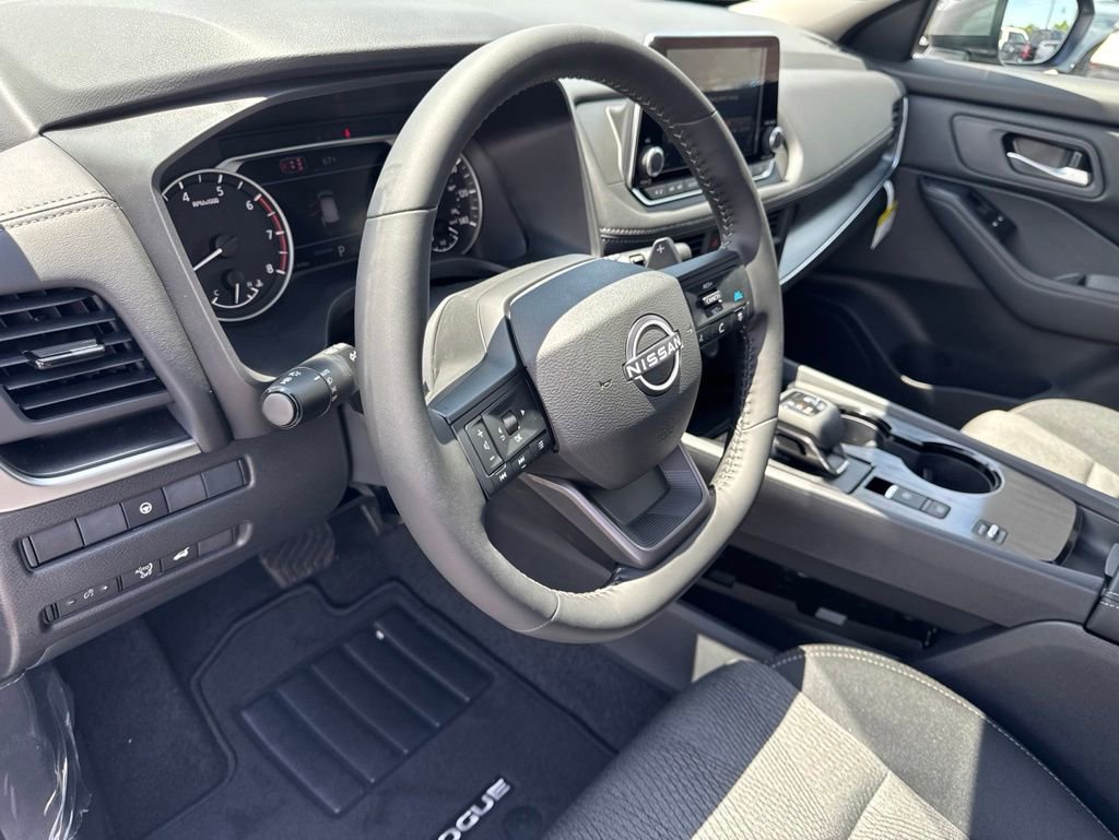 New 2026 Nissan Rogue SV FWD image 21