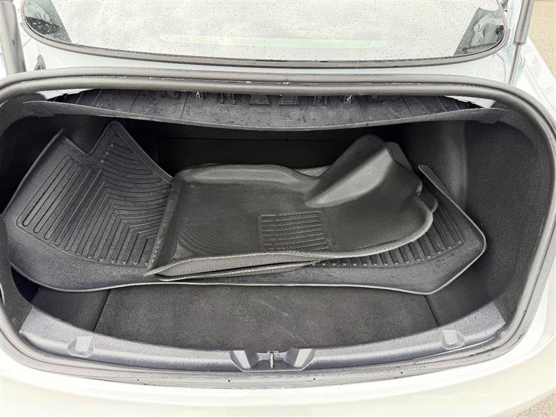 Used 2023 Tesla Model 3 Standard Range RWD image 17