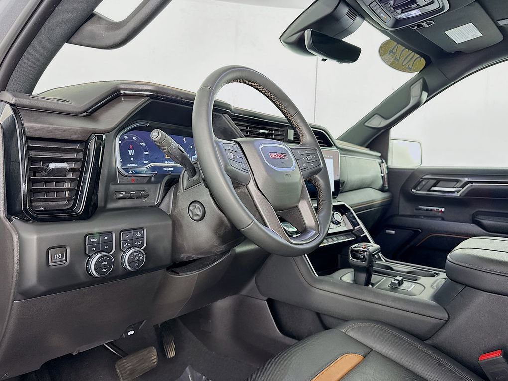 Used 2024 GMC Sierra 1500 AT4 w/ Technology Package image 12