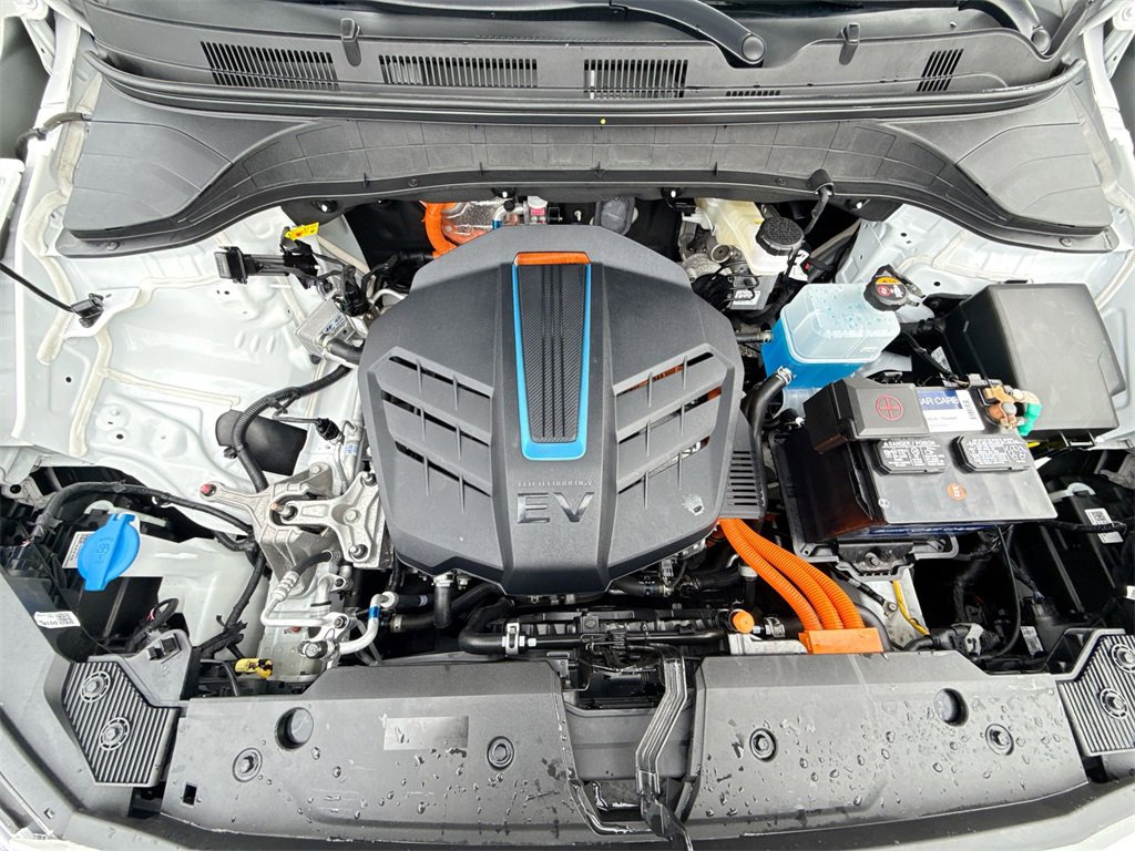 Used 2023 Hyundai Kona SEL w/ Cargo Package image 18