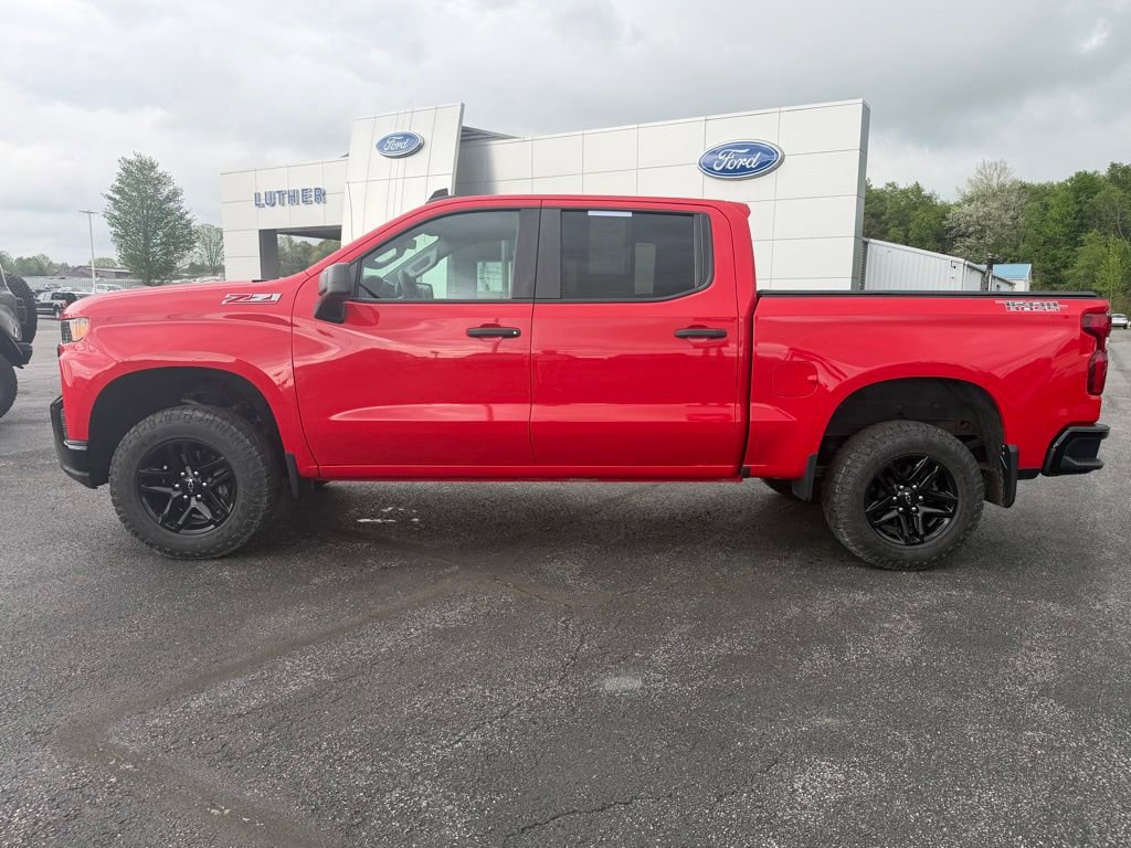 Used 2020 Chevrolet Silverado 1500 Custom Trail Boss w/ Custom Convenience Package AWD/4WD image 2