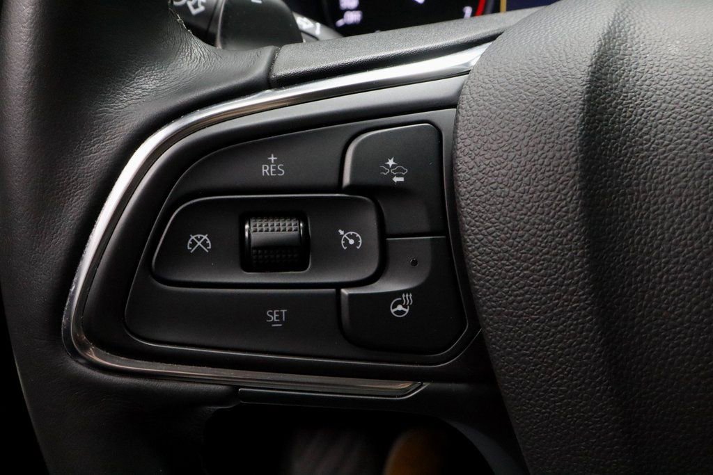 Used 2021 Buick Envision Essence image 27