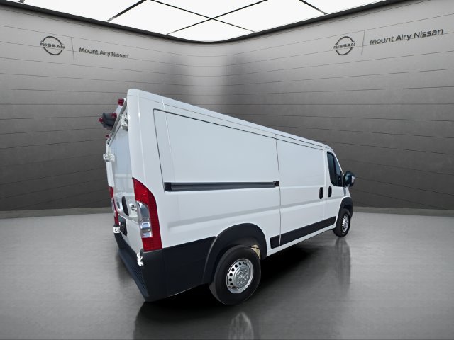Used 2025 RAM ProMaster 2500 w/ Convenience Group FWD image 5