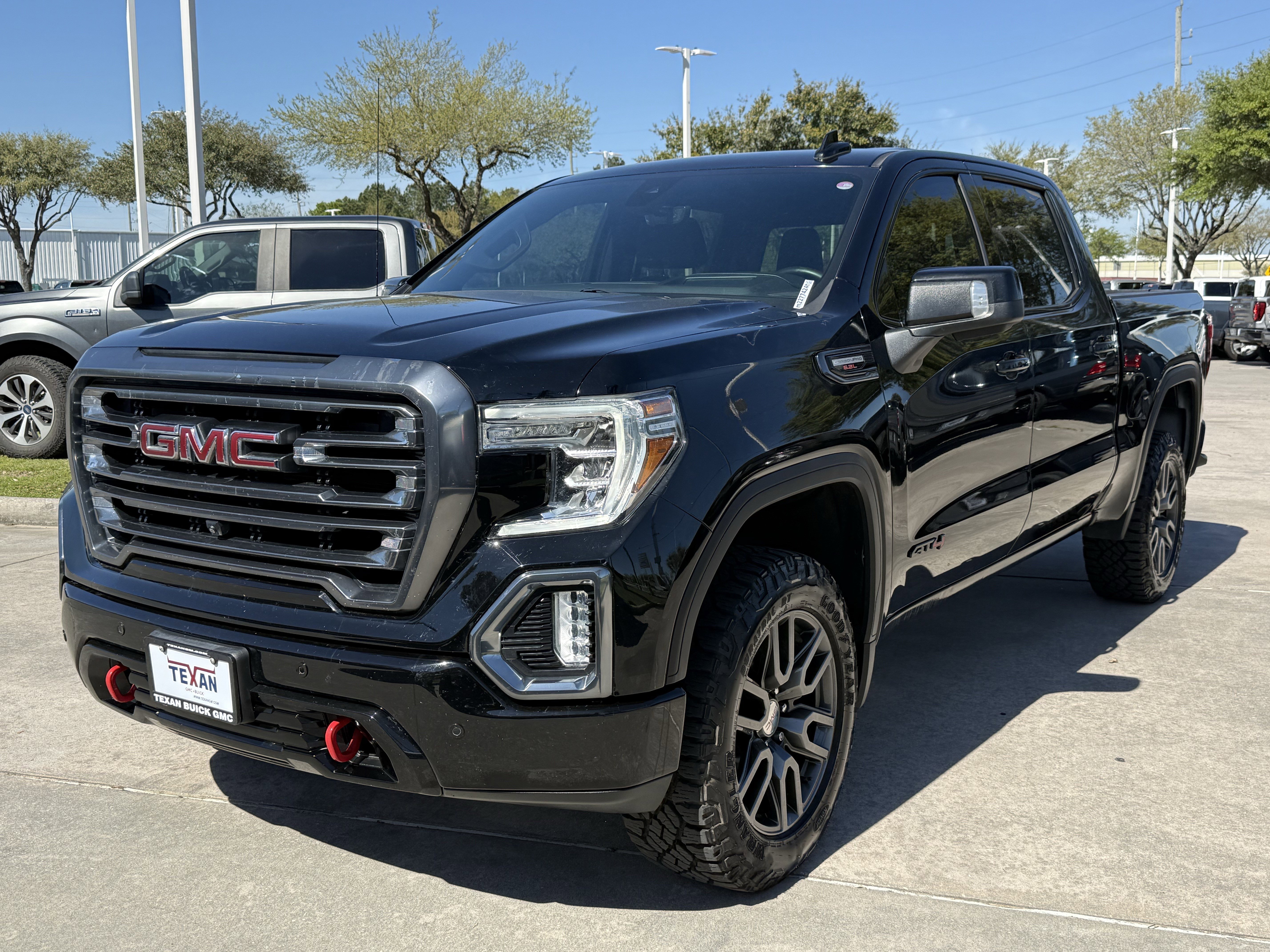 Used 2021 GMC Sierra 1500 AT4 w/ AT4 Value Package image 9