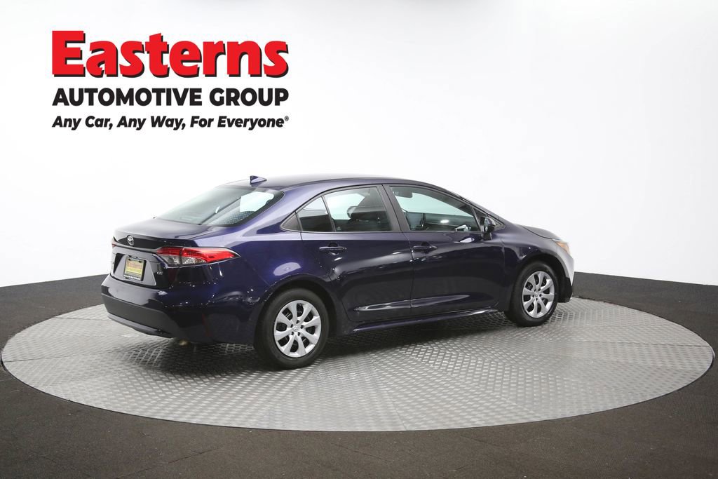Used 2022 Toyota Corolla LE image 42