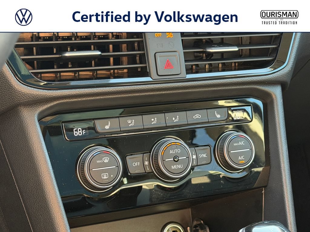 Certified 2023 Volkswagen Taos SEL AWD/4WD image 18