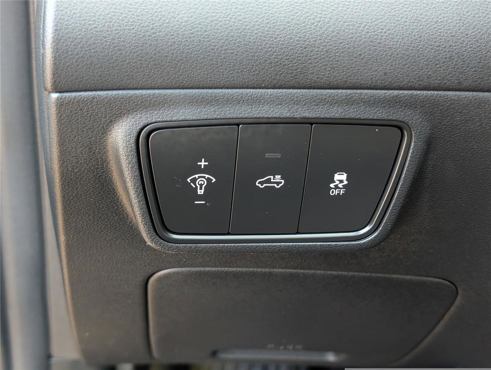 Used 2024 Hyundai Santa Cruz SEL image 18