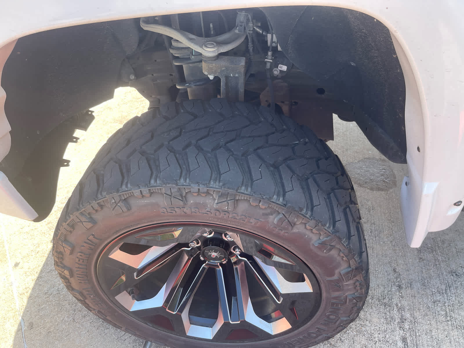Used 2021 GMC Sierra 1500 AT4 w/ AT4 Premium Package AWD/4WD image 9