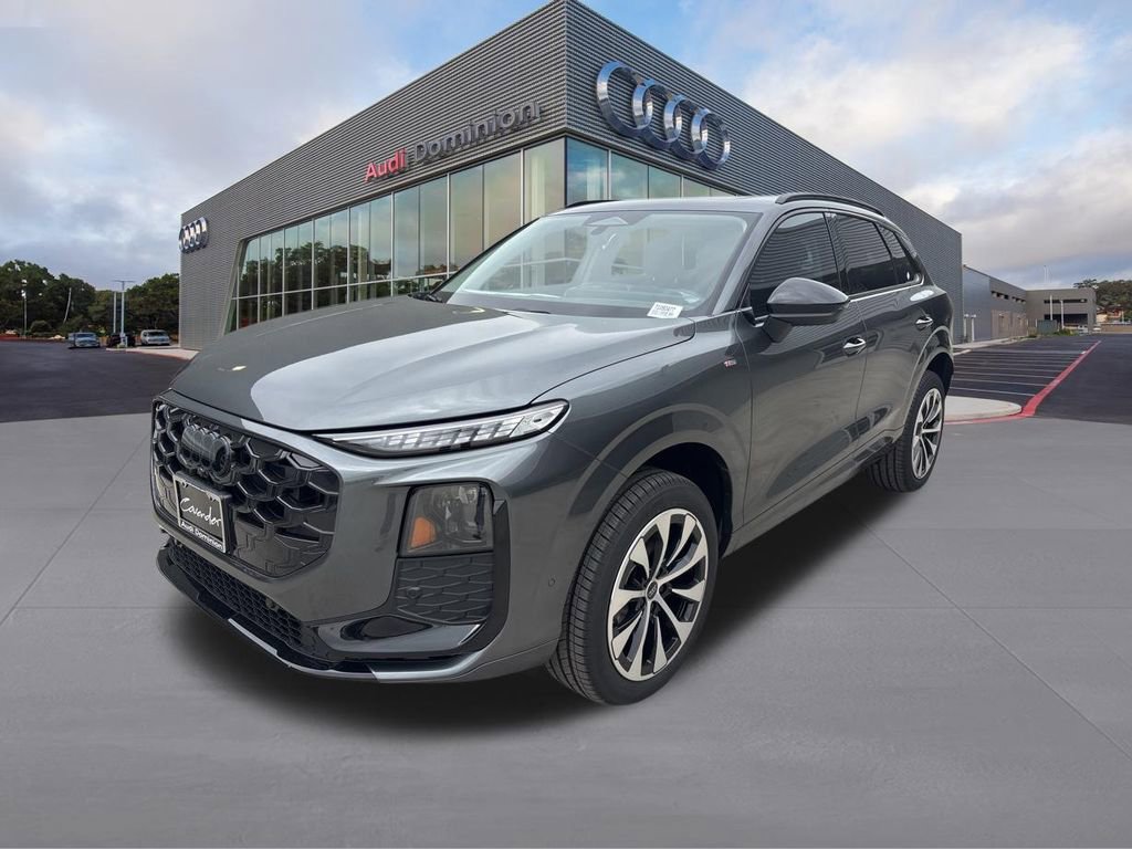 New 2026 Audi Q3 quattro 2.0T AWD/4WD image 1