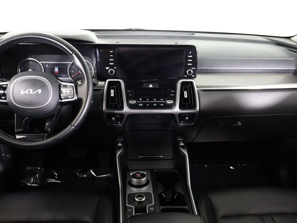 Used 2023 Kia Sorento EX image 40