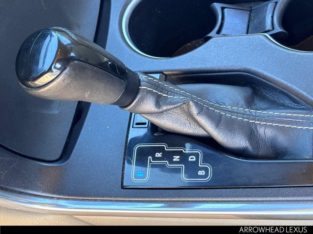 Used 2015 Toyota Camry XLE w/ Moonroof Package FWD image 29