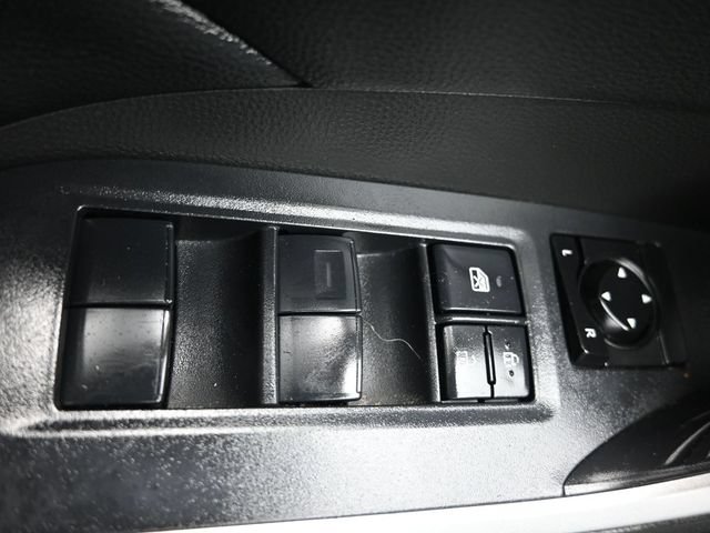 Used 2021 Toyota RAV4 XLE w/ Convenience Package AWD/4WD image 28