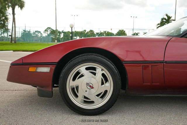Used 1988 Chevrolet Corvette Convertible RWD image 4