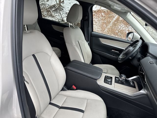 Used 2024 MAZDA CX-90 Plug-In Hybrid w/ Preferred image 30