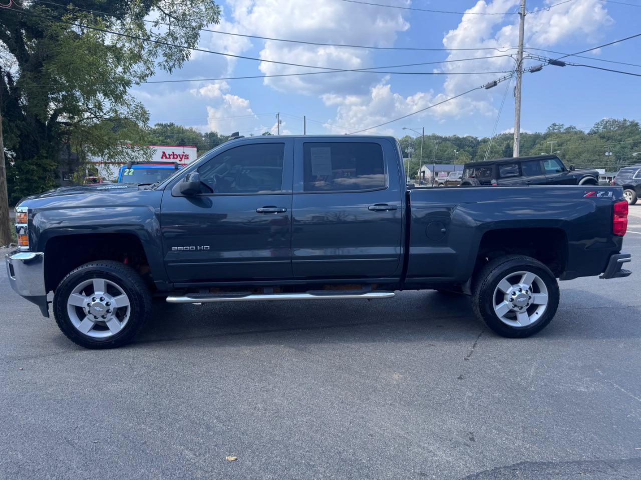 Used 2019 Chevrolet Silverado 2500 LT w/ LT Convenience Package AWD/4WD image 6