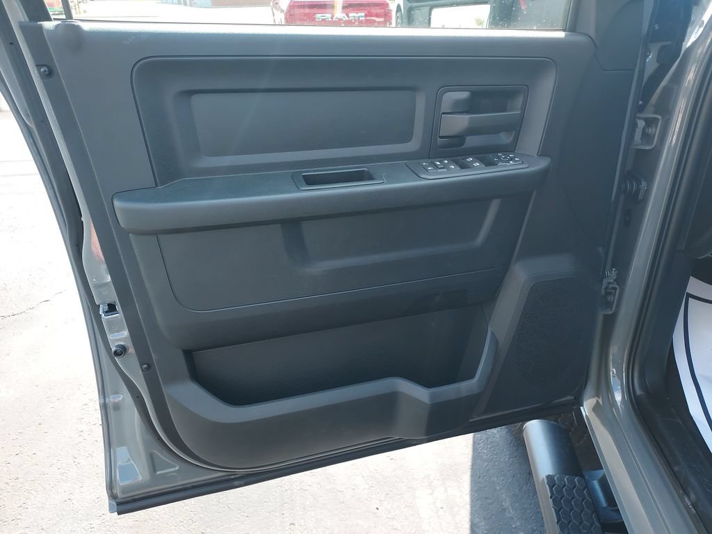 New 2027 RAM 2500 Tradesman AWD/4WD image 12
