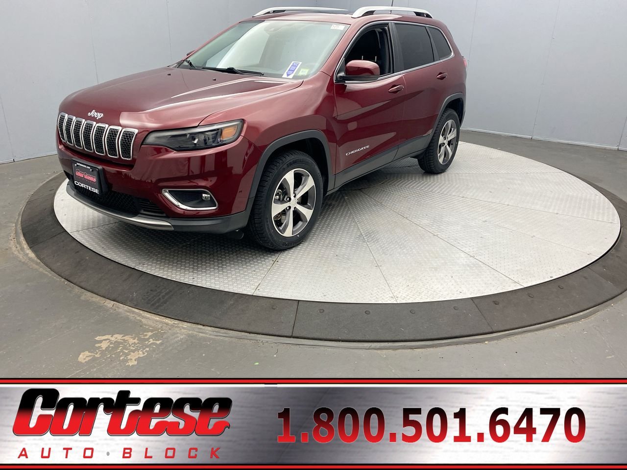 Used 2021 Jeep Cherokee Limited w/ Trailer Tow Group AWD/4WD image 1