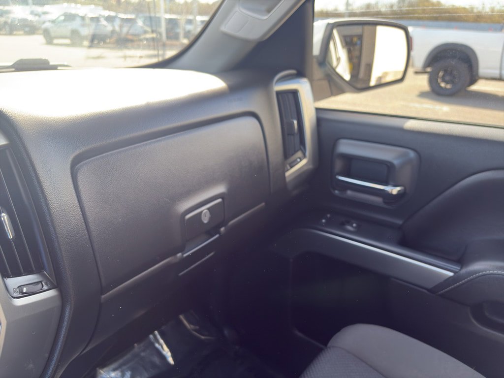 Used 2018 Chevrolet Silverado 1500 LT w/ All Star Edition AWD/4WD image 12