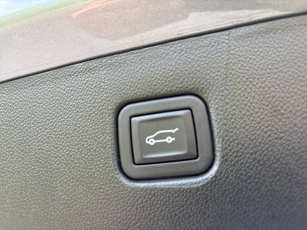 Certified 2025 Chevrolet Blazer RS AWD/4WD image 41