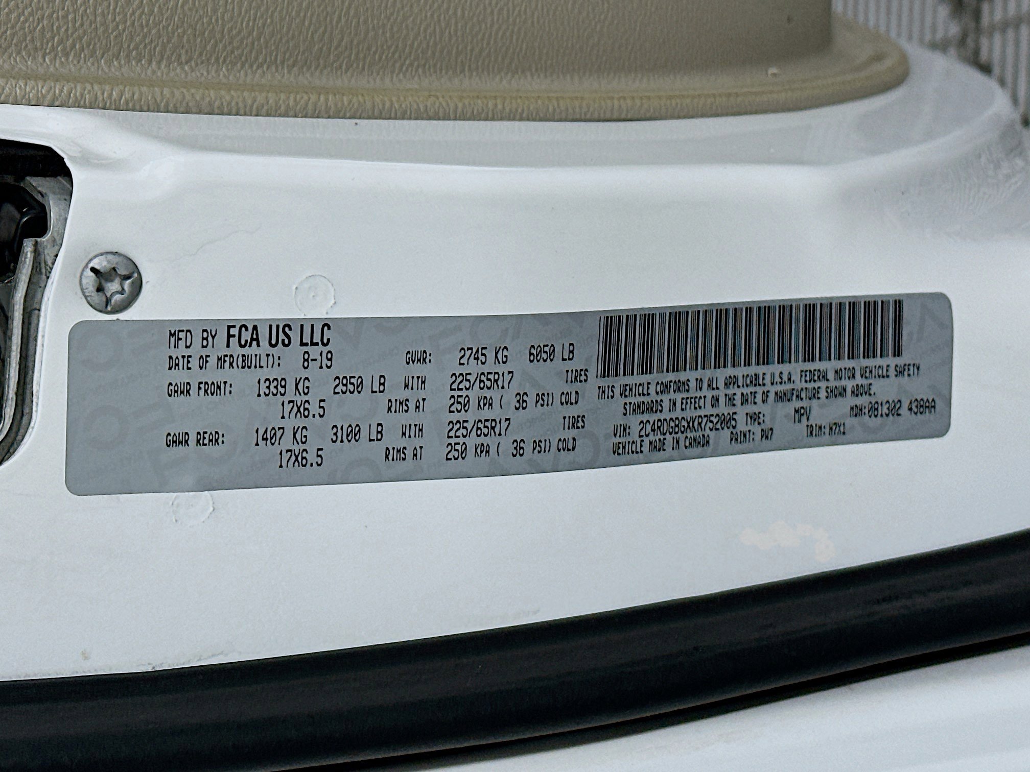 Used 2019 Dodge Grand Caravan SE w/ UConnect Hands-Free Group image 12