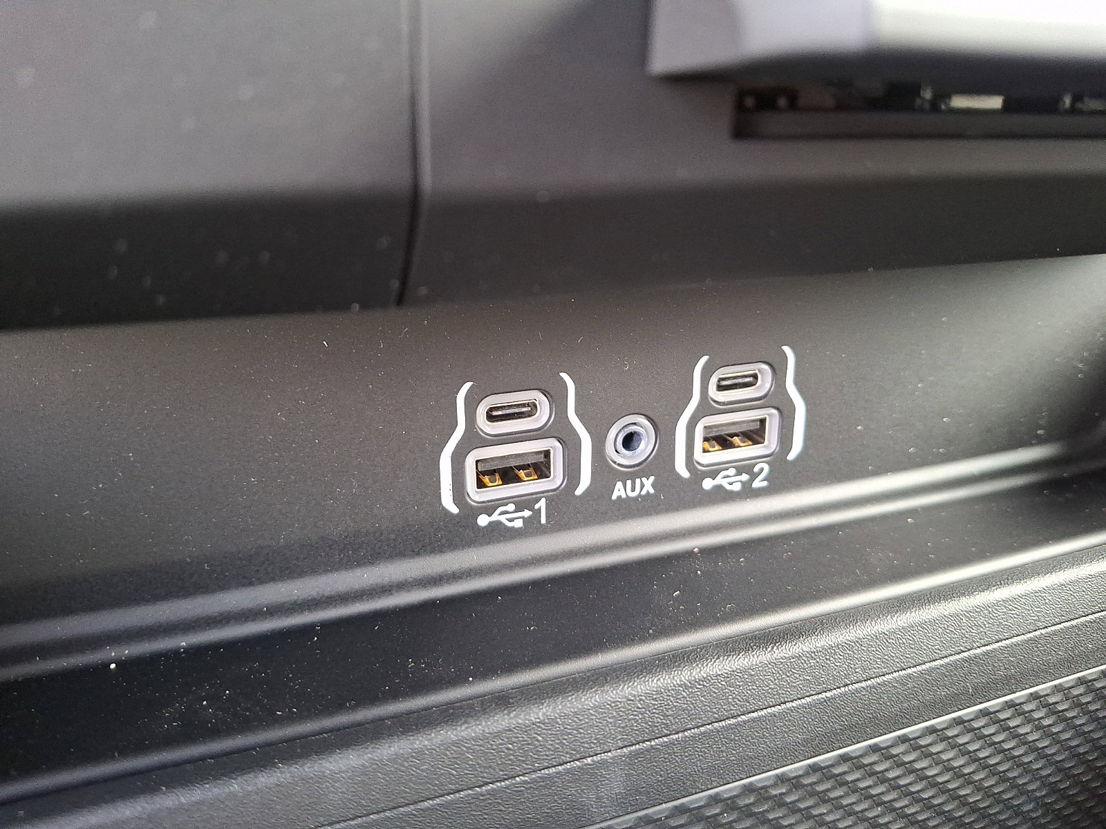 New 2026 RAM 1500 Express AWD/4WD image 19