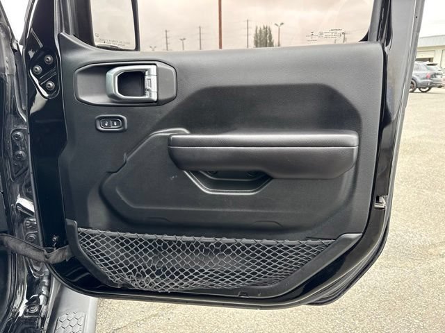 Used 2018 Jeep Wrangler Unlimited Sport S AWD/4WD image 11